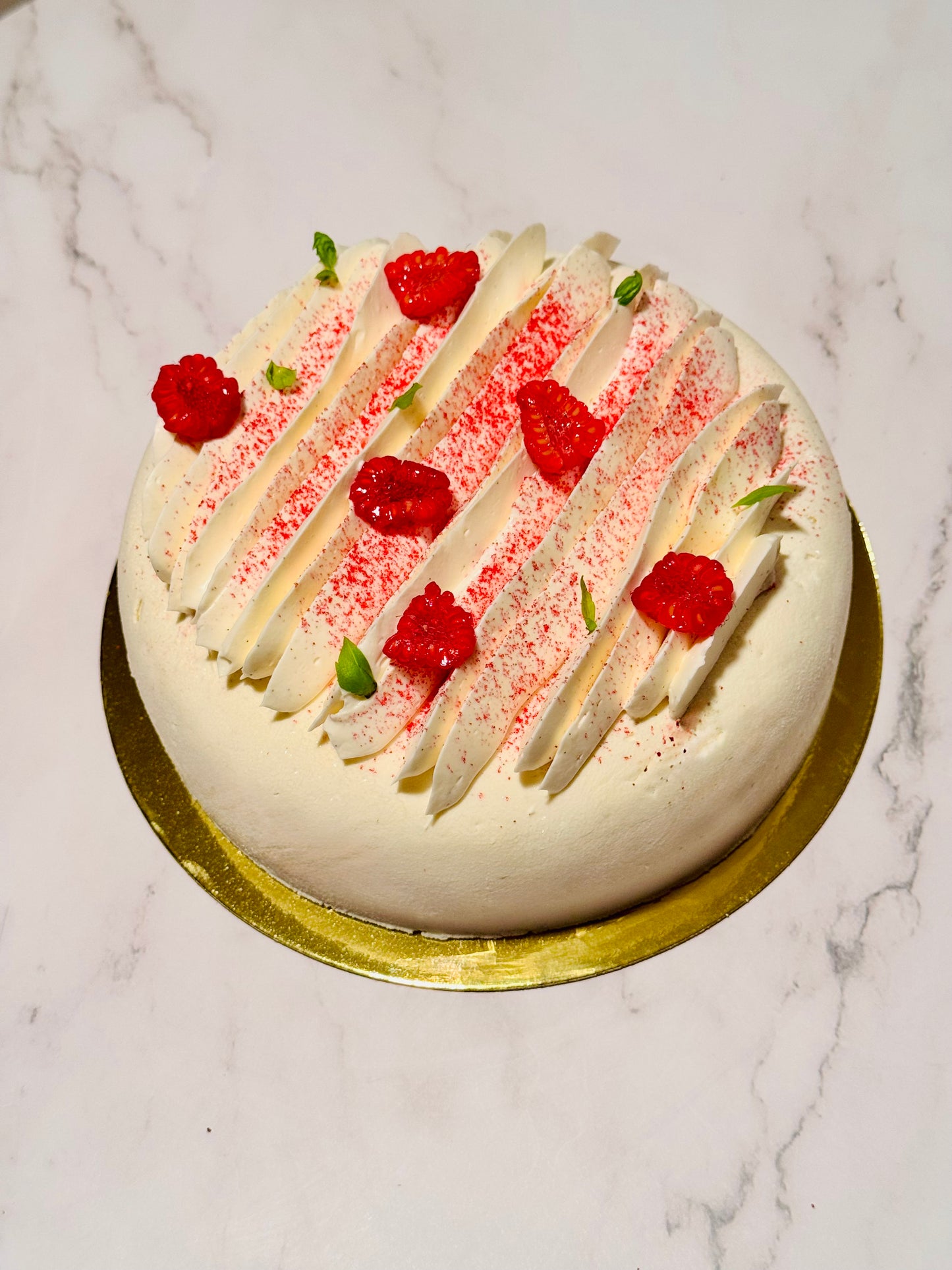 Entremet framboise vanille